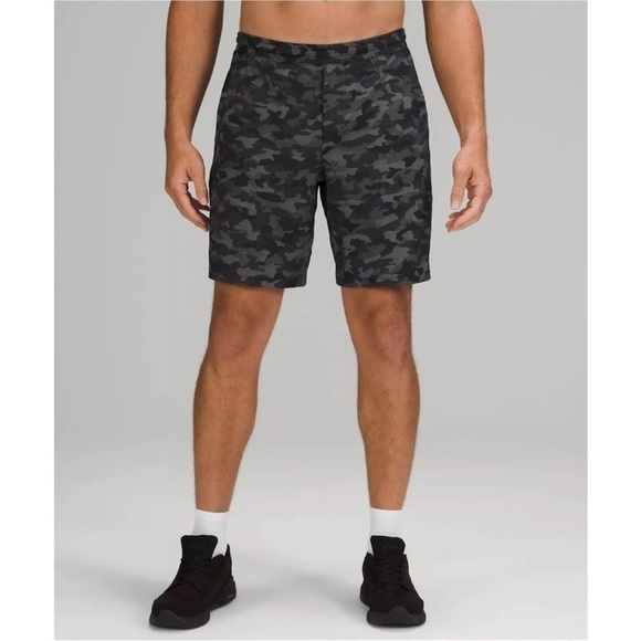 Lululemon Pace Breaker Short 9” Lined Size Medium - Picture 2 of 10